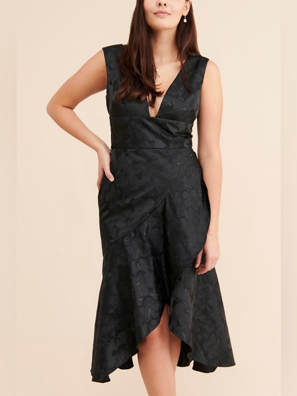 ML Monique Lhuillier Black Brocade V-Neck Asymmetric Midi Dress